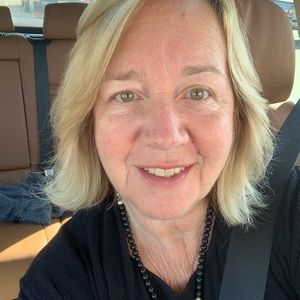 Meet your Posher, Sandra